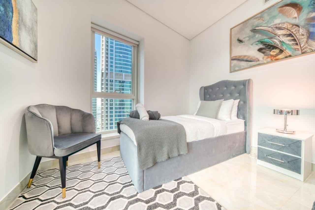 The Marina Penthouse Near Jbr 46th Floor شقة